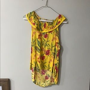NWT No Boundaries Yellow Floral Top